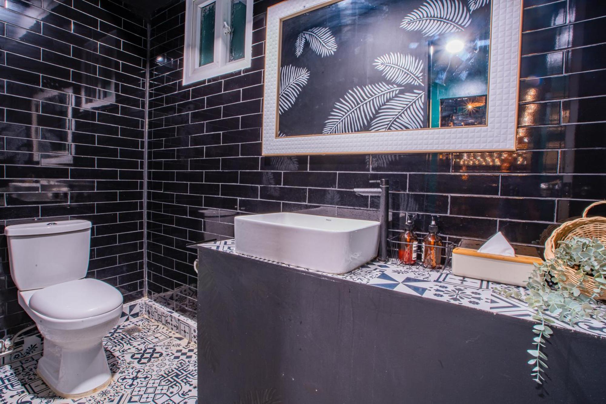 Lartista Hostel Puerto Princesa Eksteriør billede